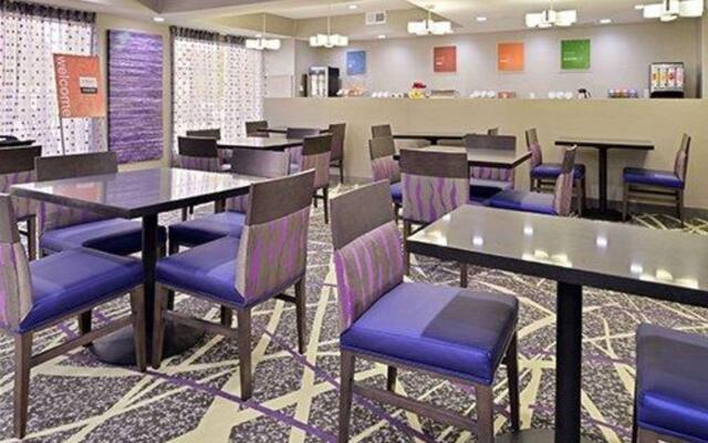 Comfort Inn Suites Frisco Plano In Frisco United States Of