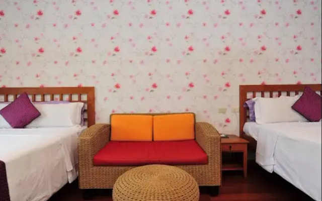 Ho Feng Guest House(屏東和風會館)