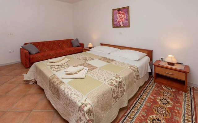 Awesome Apartment in Labin With 1 Bedrooms and Wifi