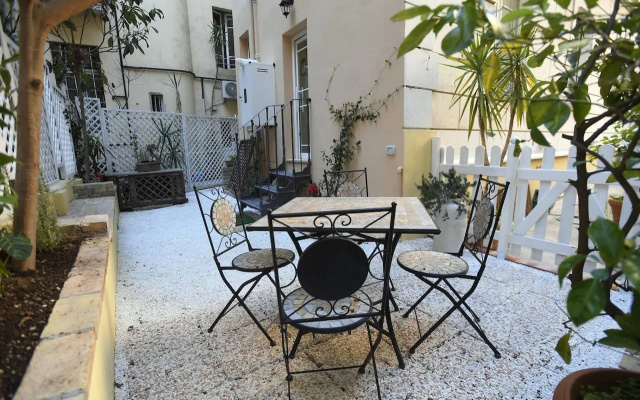 Colosseo Secret Garden - Home and More
