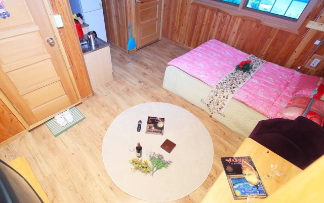 Wonju Chiak Mountain Club Pension