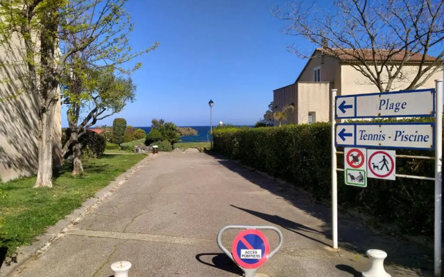 Studio a 100m de la Plage Et de la Piscine