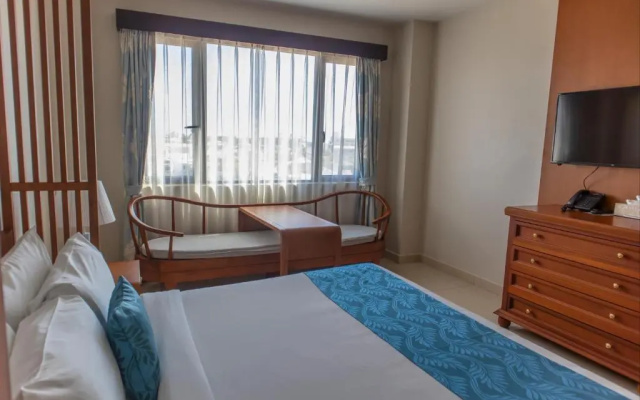 Golden Bay Hotel by Marine Parade