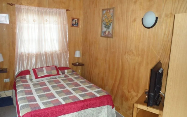 Hostal Los Delfines