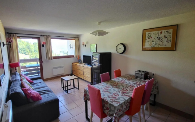 Apartment in Morillon With Mountain Views