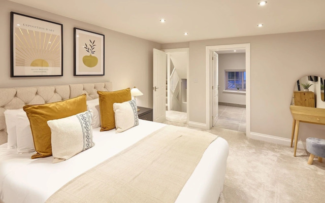 Host Stay Graham House