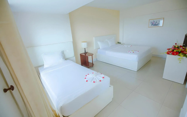 Nam Hai Hotel
