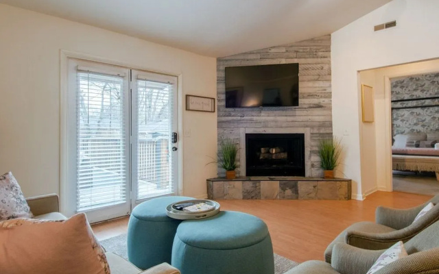 Hillwood Hideaway