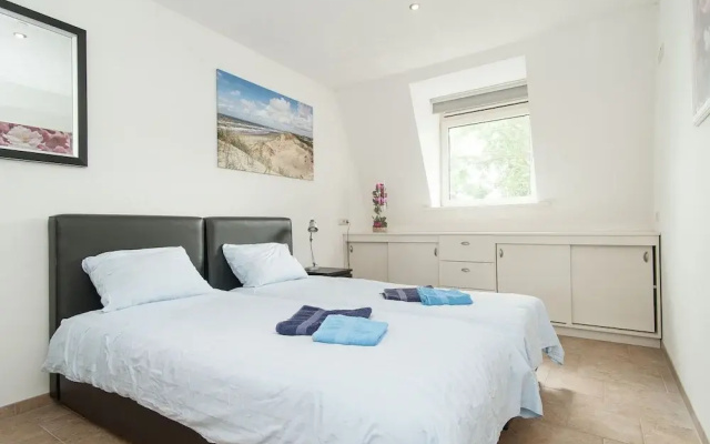Spacious Villa in Akersloot North Holland with Sauna