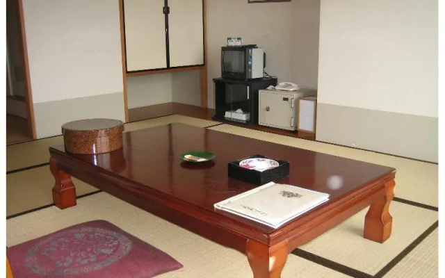 Hotel Oki Roza Ju