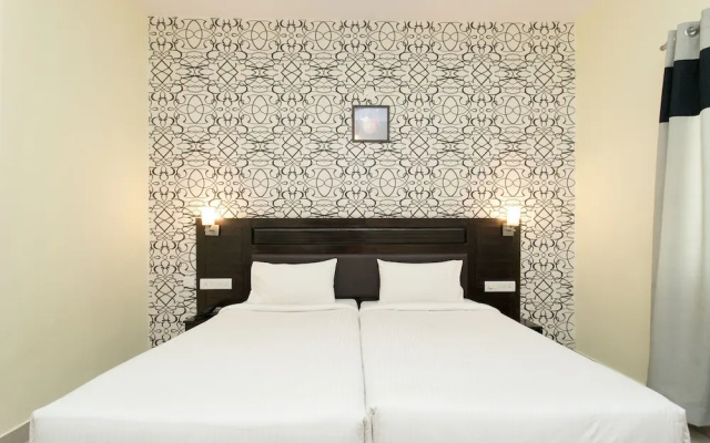 OYO 10378 Hotel Hibiscus Mayflower
