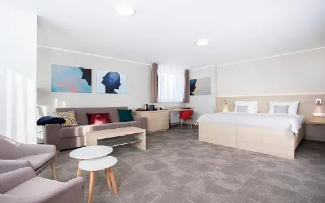 Hotel reStart