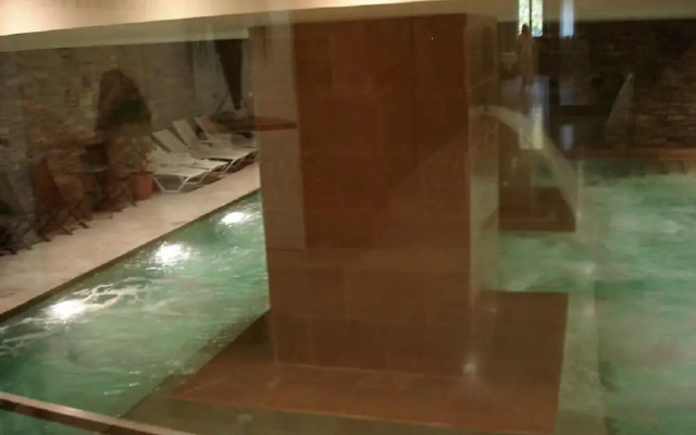Regina Spa Art Deco