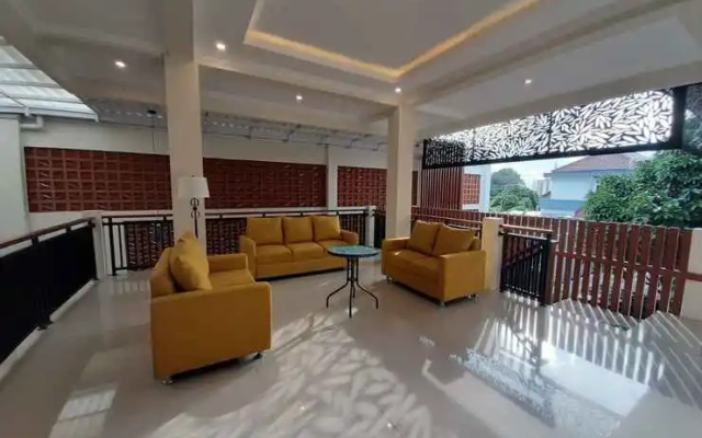 Omah Nayan Guest House