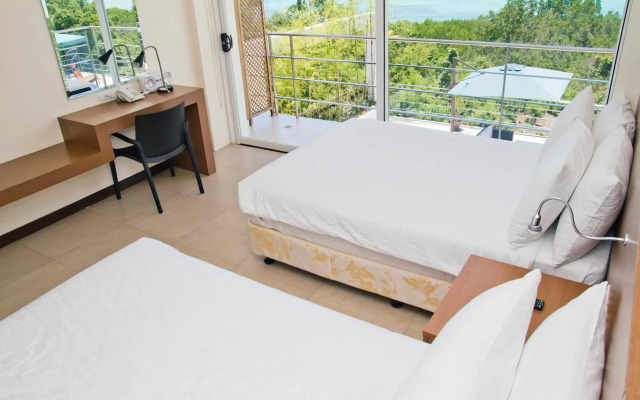 Ocean Suites Boutique Hotel