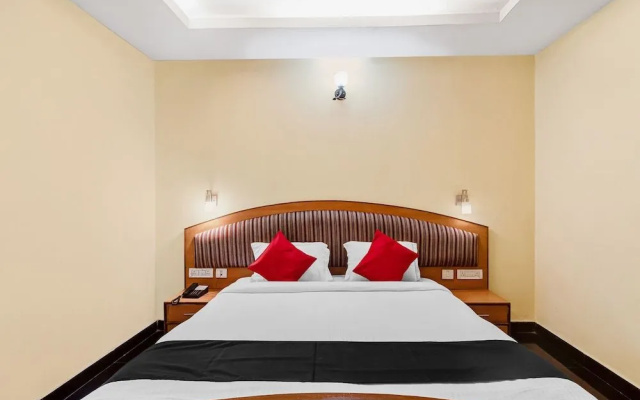 Capital O 49411 Hotel Anmol Continental