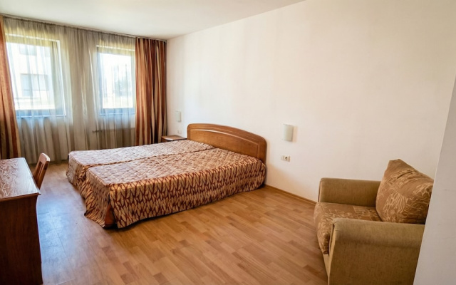 Penthouse Duplex Large 2 Bedroom MP1