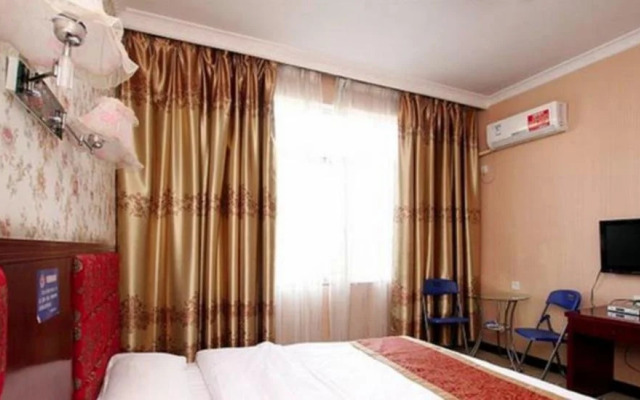 Yangshuo Fengqing Holiday Inn