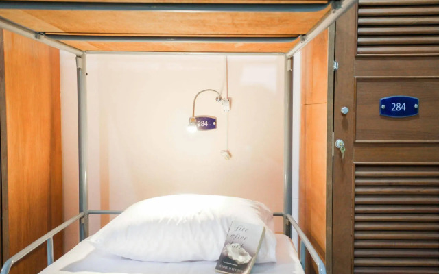 Hostel at 8 Sukhumvit Bangkok