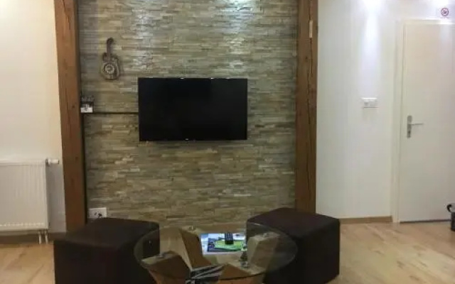 Studio cosy au centre de Couvet