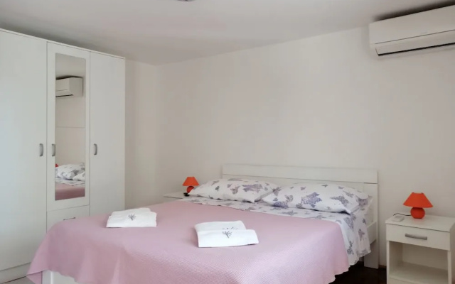 Apartment Sea Princess