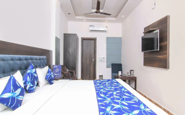 OYO 6780 Hotel Shiva Grand
