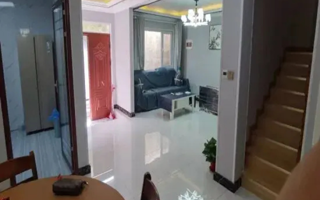 Grand Courtyard Homestay