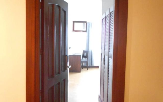 拉古娜圣罗莎阳光宾馆(Sunlight Guest Hotel Sta. Rosa Laguna)
