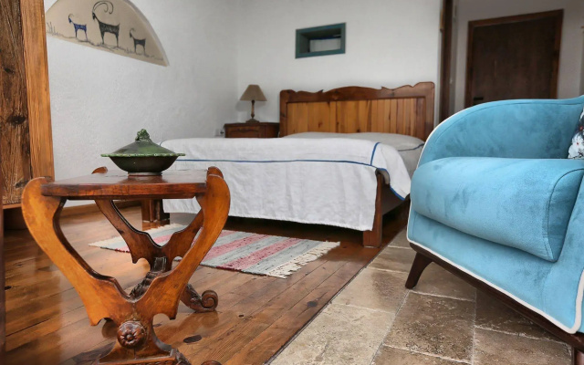 Mavi Keci Otel