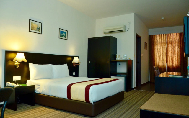 Swan Garden Hotel