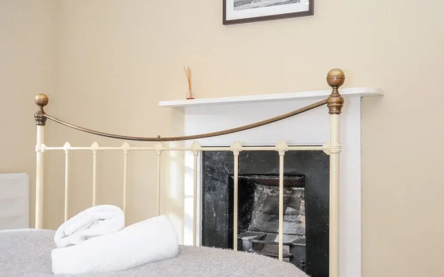 Lowen Cottage