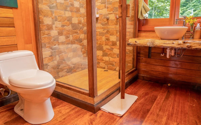 Heimatlos Rainforest Lodge