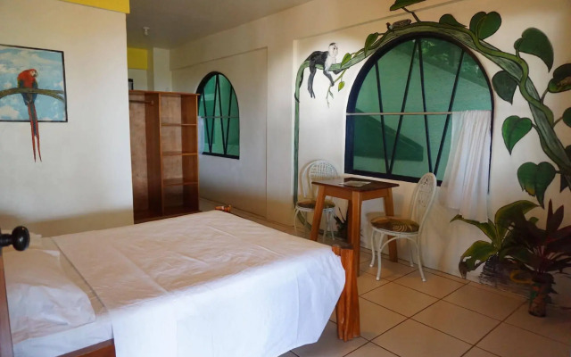 The Lookout Inn Lodge