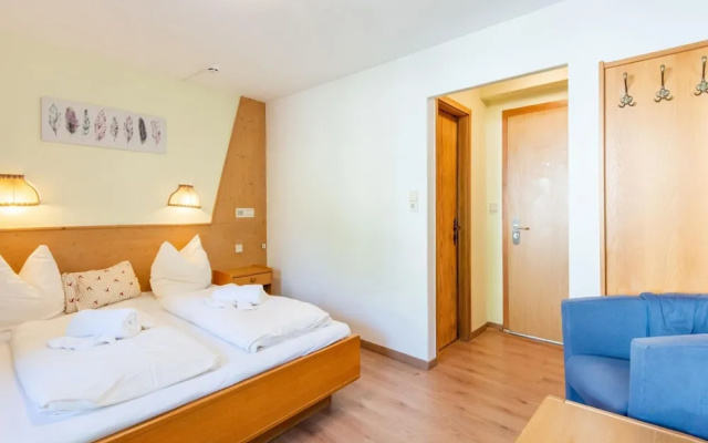 Holiday Apartment for Groups in Oberau