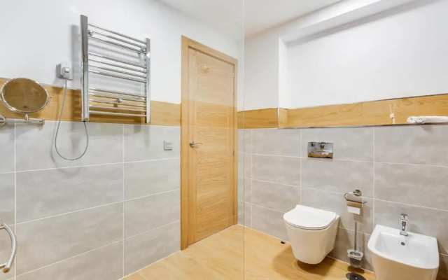 New 1 BR apartement on the sea in Marbella.