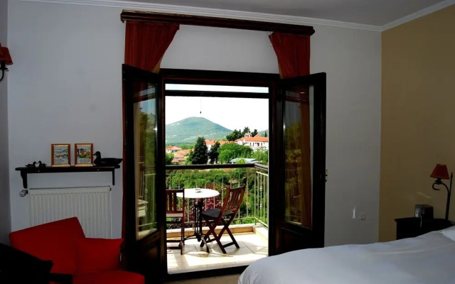 Jennifer Home Hotel - Guest House