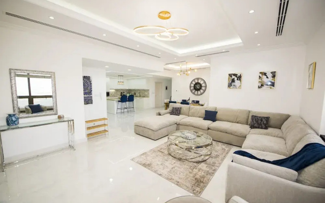 PalmBay JBR 4 bedroom sea view apartment