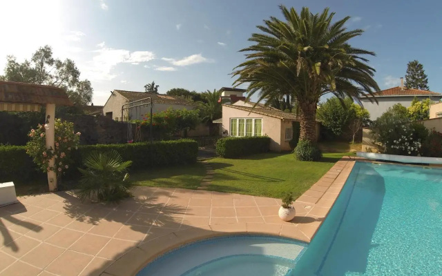 Gite Meuble Pour 1,2,3,4 Pers Avec Piscine a Partager
