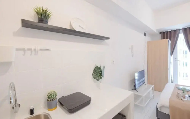 Functional Studio Apartment Tokyo Riverside Pik 2