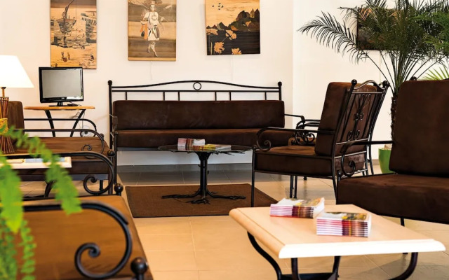 Provencal Apartment for 4 in Sorgue