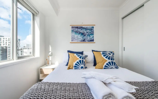 JHT - 3 BRM CBD Queen St Balcony