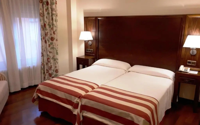 Hotel Urogallo