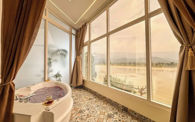 The Neeraj Ganga Rajmahal Wellness Dream