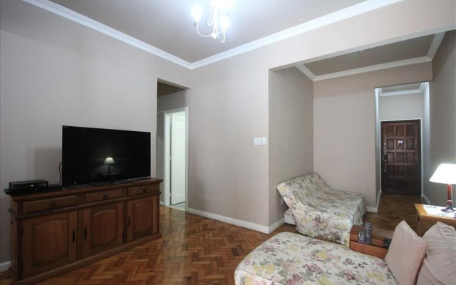GoHouse - Apartamento Copacabana 302 B - Avenida Ns. de Copa