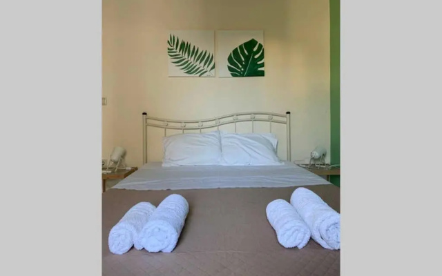 Lemon City Apartment