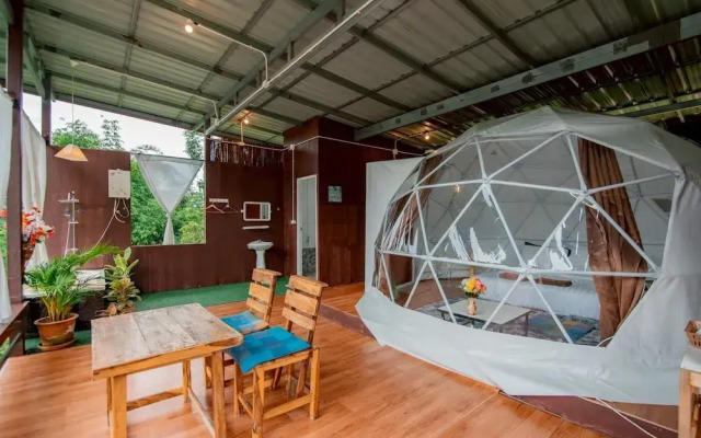 Hubkhaosawan homestay