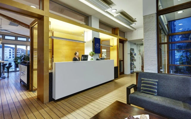 Picton Yacht Club Hotel