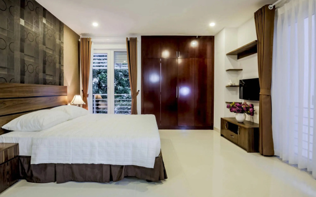 Poonsa Serviced Apartment