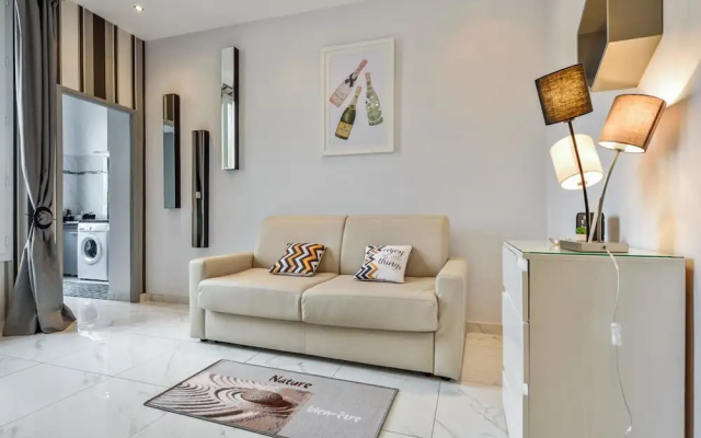 Jean Jaures Apartment 1