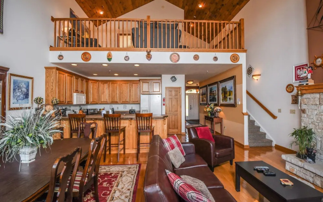 Overlook 3 Bedroom Townhome #1B